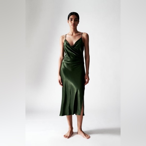 Zara Dresses & Skirts - Zara Green Dress